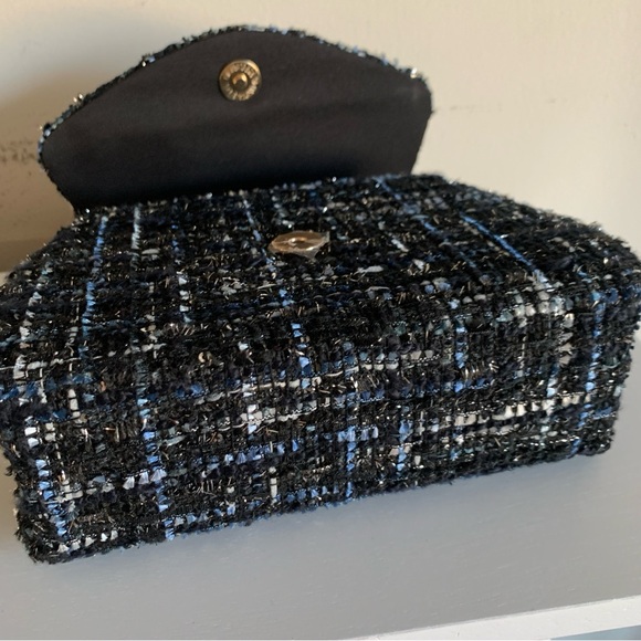 Mini Tweed Blue Black White Fabric Gold Chain Link Shoulder Handbag - Picture 8 of 14